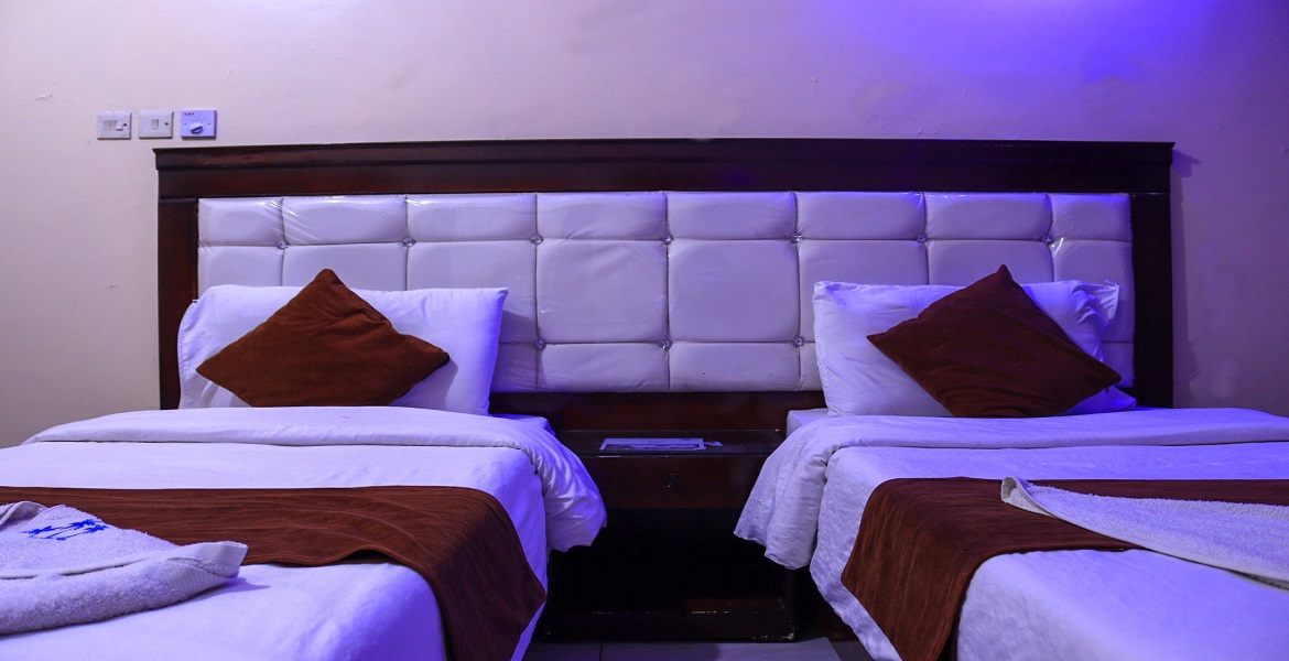 غرفة عائلية 