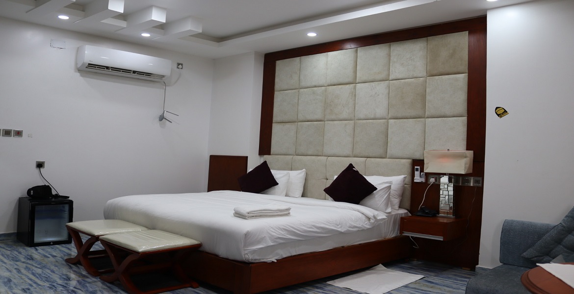 غرفة عائلية