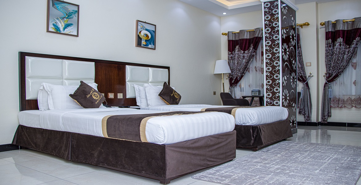 غرفة عائلية 