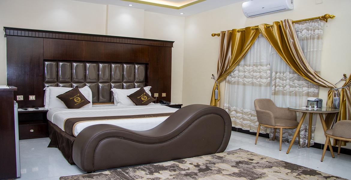 غرفة عائلية 