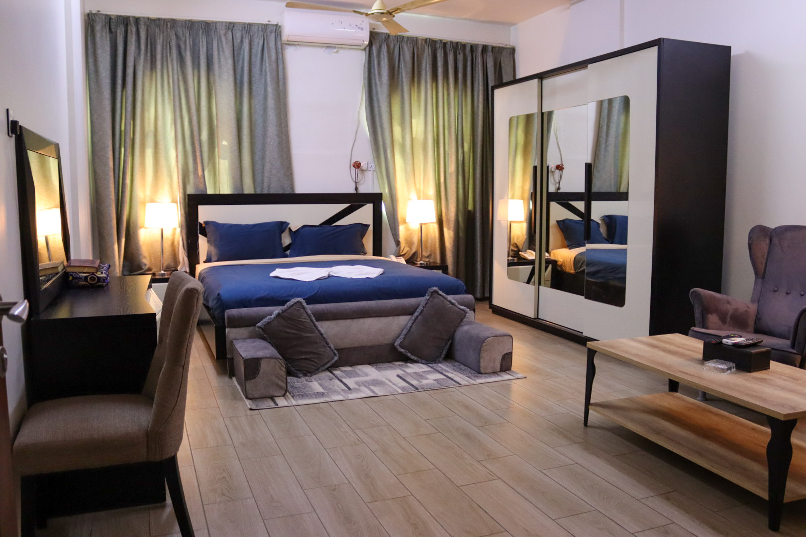 غرفة عائلية