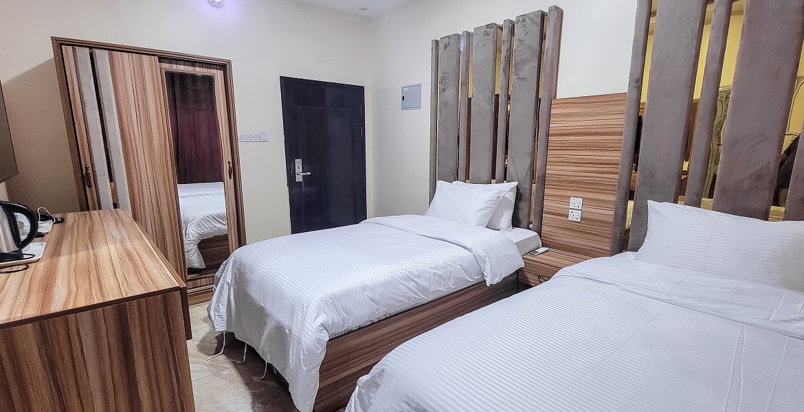 غرفة عائلية 